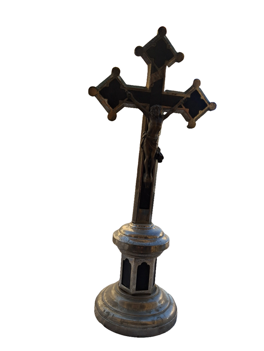 Cristo in metallo, periodo 800